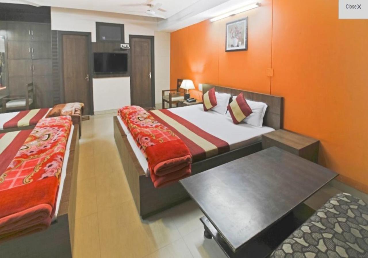 Hotel Palace Amritsar Extérieur photo