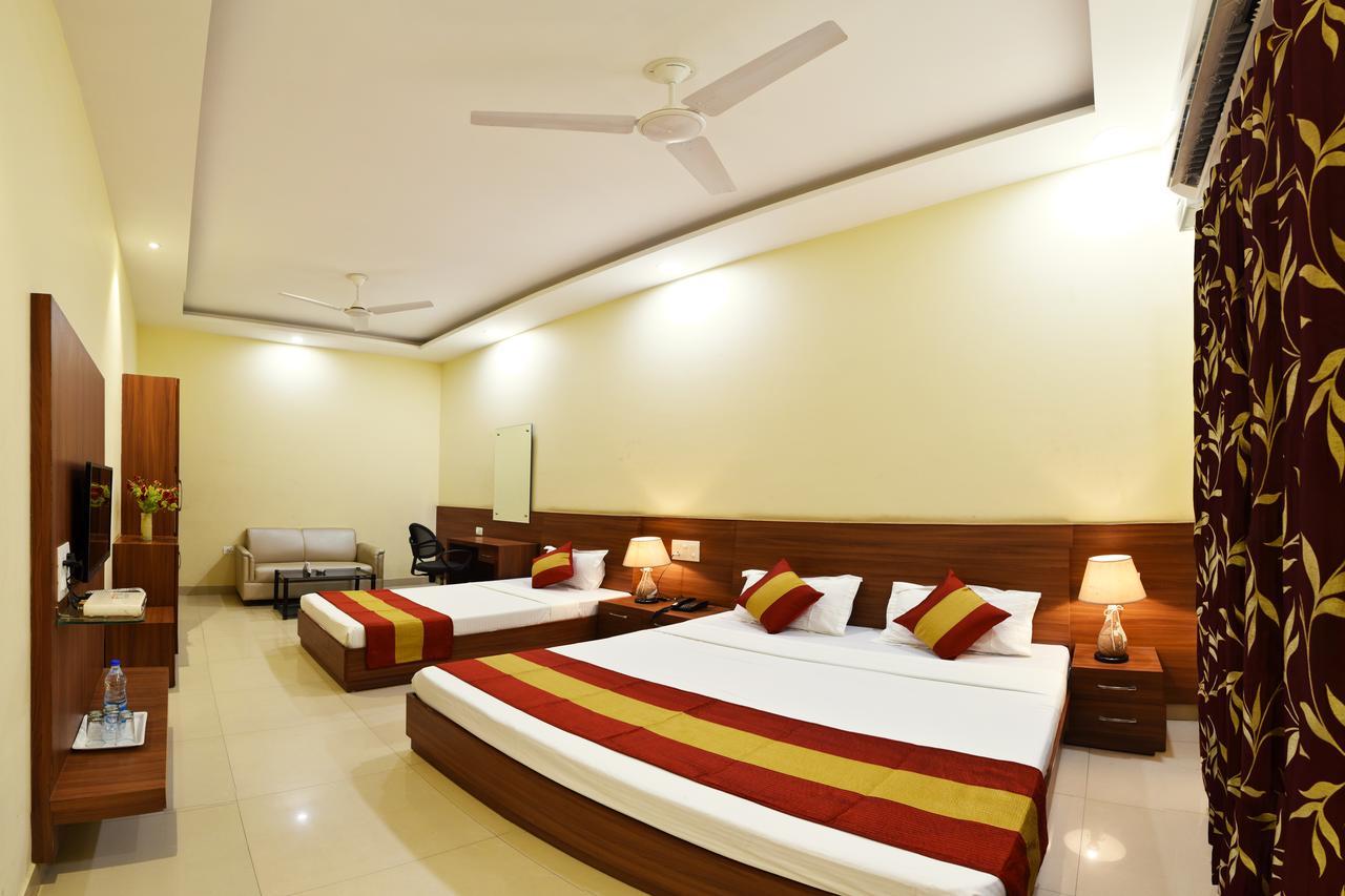 Hotel Palace Amritsar Extérieur photo